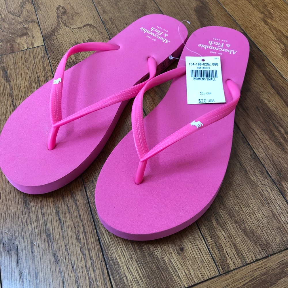 Abercrombie & Fitch Flip Flops-NWT